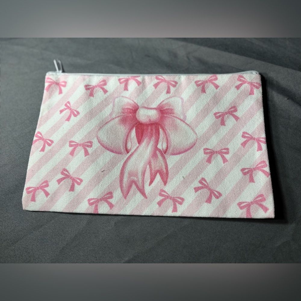 New Pink Bow Print Zip Pouch